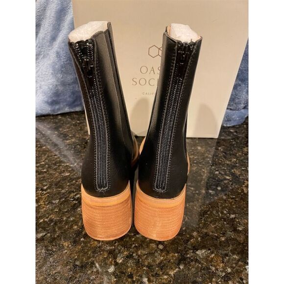 Oasis Society Olivia Women's Black Chelsea Boots Chunky Heel Round Toe - Picture 5 of 8